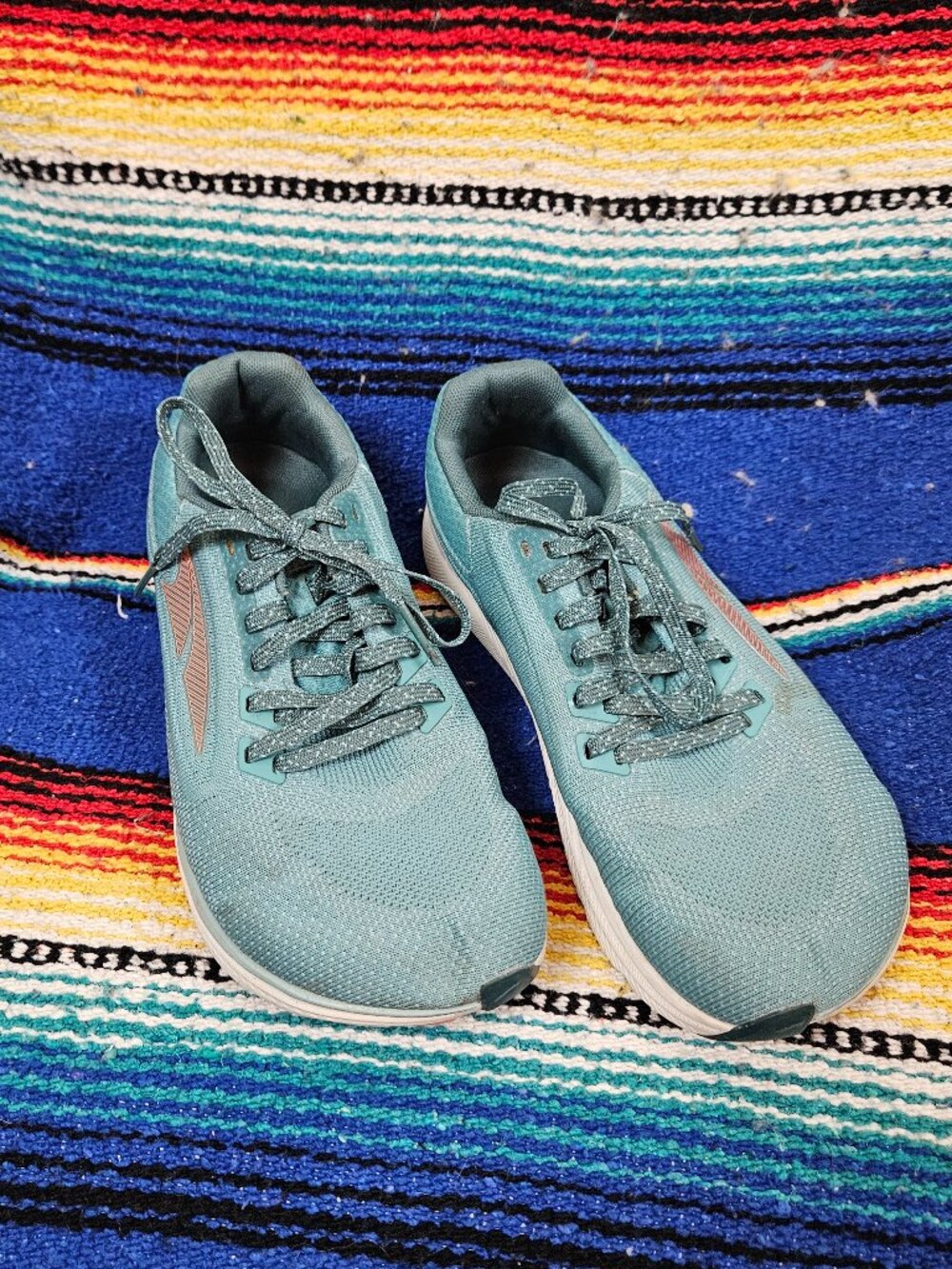 Altra teal running shoes size 10
